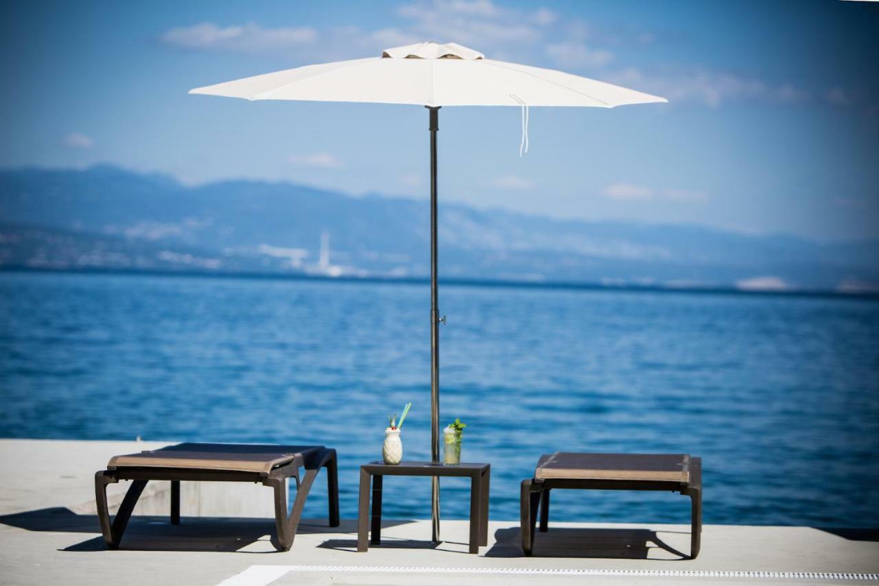 Hotel Galeb Опатия Экстерьер фото